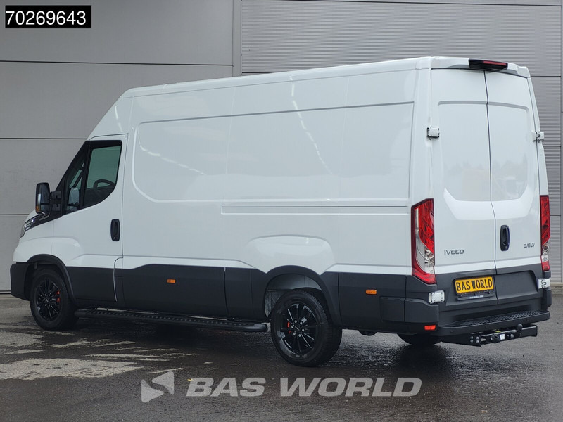 Iveco Daily 35S21 3.0L Automaat Black Edition 2025 model L2H2 Trekhaak Tacho ACC LED CarPlay Velgen Camera 12m3 Airco Trekhaak - Krovininis mikroautobusas: foto 2 Iveco Daily 35S21 3.0L Automaat Black Edition 2025 model L2H2 Trekhaak Tacho ACC LED CarPlay Velgen Camera 12m3 Airco Trekhaak - Krovininis mikroautobusas: foto 2