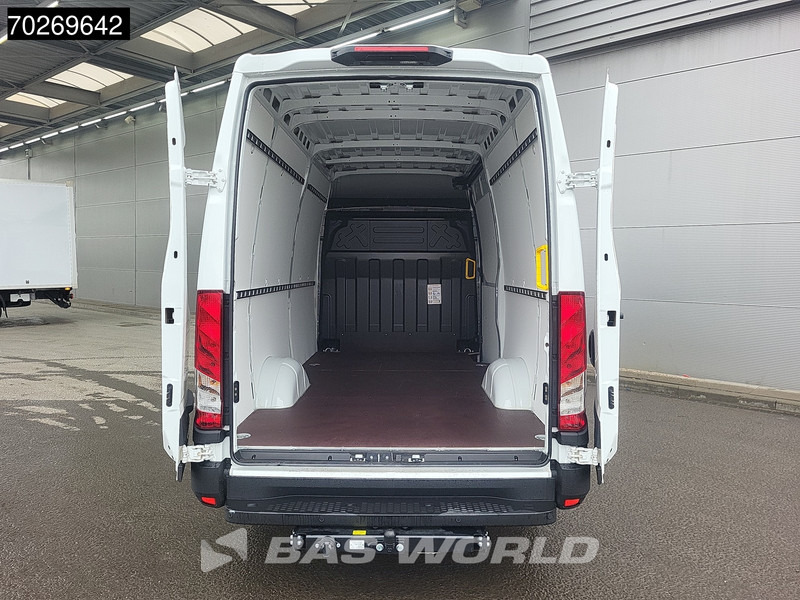Iveco Daily 35S21 3.0L Automaat Black Edition 2025 model L2H2 Trekhaak Tacho ACC LED CarPlay Velgen Camera 12m3 Airco Trekhaak - Krovininis mikroautobusas: foto 3 Iveco Daily 35S21 3.0L Automaat Black Edition 2025 model L2H2 Trekhaak Tacho ACC LED CarPlay Velgen Camera 12m3 Airco Trekhaak - Krovininis mikroautobusas: foto 3