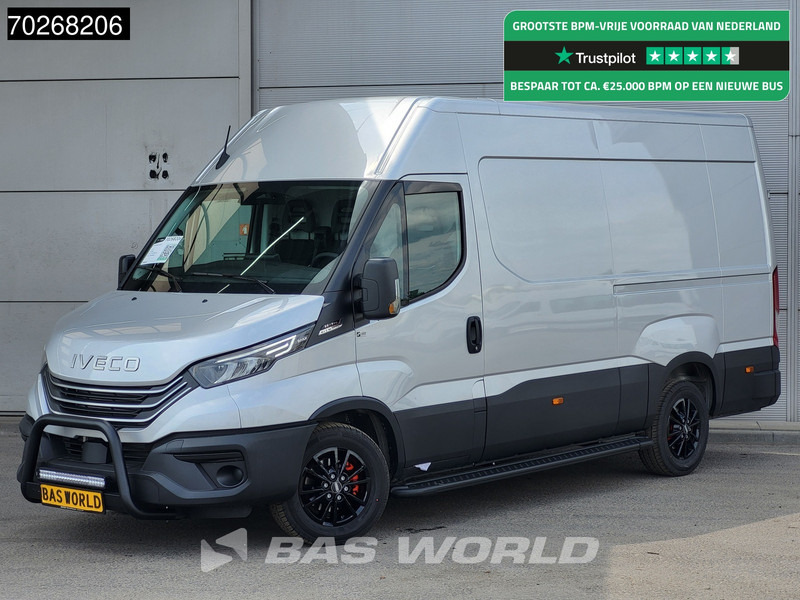 Iveco Daily 35S21 3.0L Automaat Black Edition L2H2 LED ACC Airco Camera 3,5t Trekgewicht Parkeersensoren L2 12m3 Airco - Krovininis mikroautobusas: foto 1 Iveco Daily 35S21 3.0L Automaat Black Edition L2H2 LED ACC Airco Camera 3,5t Trekgewicht Parkeersensoren L2 12m3 Airco - Krovininis mikroautobusas: foto 1