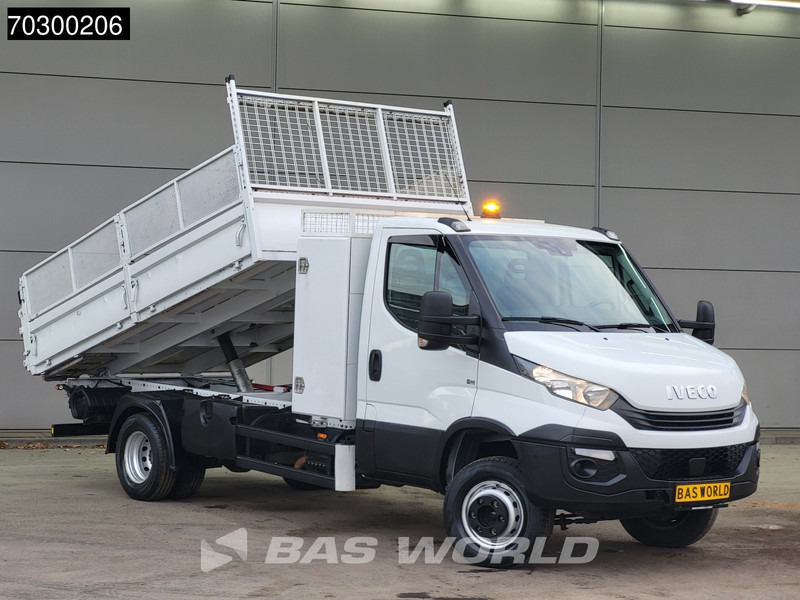 Iveco Daily 72C18 3.0L Kipper met Kist Dubbellucht 3,5t Trekhaak 180PK Airco Cruise Euro6 Kieper Tipper Benne Airco Trekhaak Cruise control - Mažas savivartis: foto 3 Iveco Daily 72C18 3.0L Kipper met Kist Dubbellucht 3,5t Trekhaak 180PK Airco Cruise Euro6 Kieper Tipper Benne Airco Trekhaak Cruise control - Mažas savivartis: foto 3