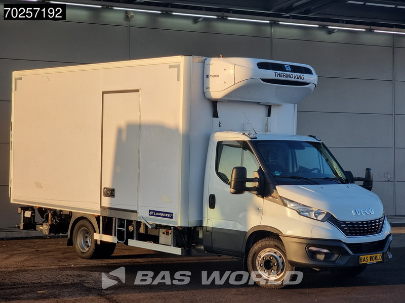 Iveco Daily 72C21 3.0L Koelwagen Laadklep Thermo King T-600R 380V Luchtvering Koelwagen Airco Cruise Camera Koeler Koel Kühlwagen 28m3 Airco - Furgonas šaldytuvas: foto 5 Iveco Daily 72C21 3.0L Koelwagen Laadklep Thermo King T-600R 380V Luchtvering Koelwagen Airco Cruise Camera Koeler Koel Kühlwagen 28m3 Airco - Furgonas šaldytuvas: foto 5