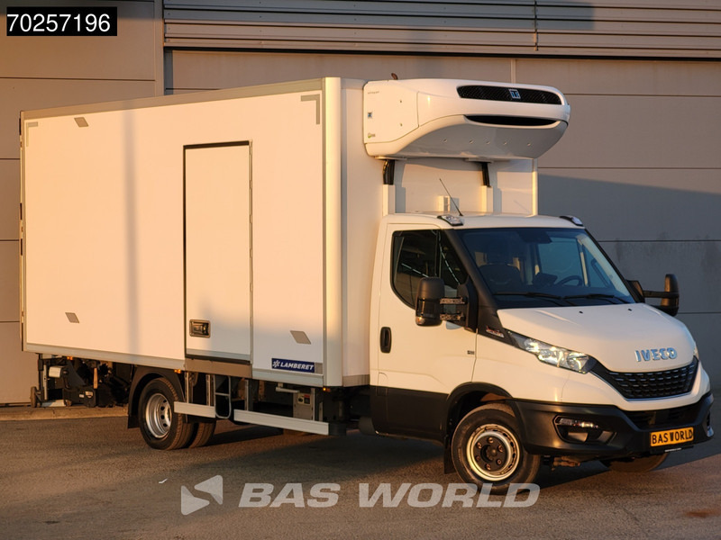 Iveco Daily 72C21 3.0L Koelwagen Laadklep Thermo King T-600R 380V Luchtvering Koelwagen Airco Cruise Camera Koeler Koel Kühlwagen 28m3 Airco - Furgonas šaldytuvas: foto 3 Iveco Daily 72C21 3.0L Koelwagen Laadklep Thermo King T-600R 380V Luchtvering Koelwagen Airco Cruise Camera Koeler Koel Kühlwagen 28m3 Airco - Furgonas šaldytuvas: foto 3