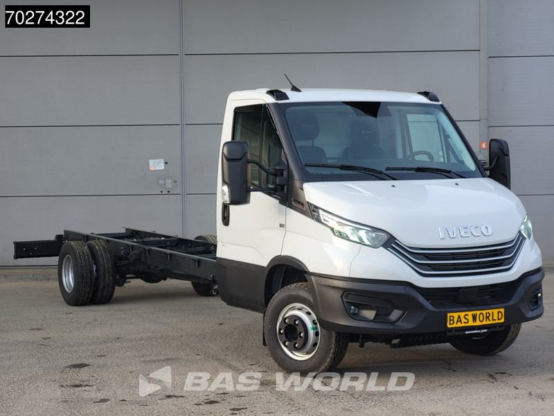 Iveco Daily 72C18 3.0L Automaat 510WB Luchtvering LED ACC Camera Chassis Cabine Fahrgestell Airco - Komercinis automobilis: foto 2 Iveco Daily 72C18 3.0L Automaat 510WB Luchtvering LED ACC Camera Chassis Cabine Fahrgestell Airco - Komercinis automobilis: foto 2
