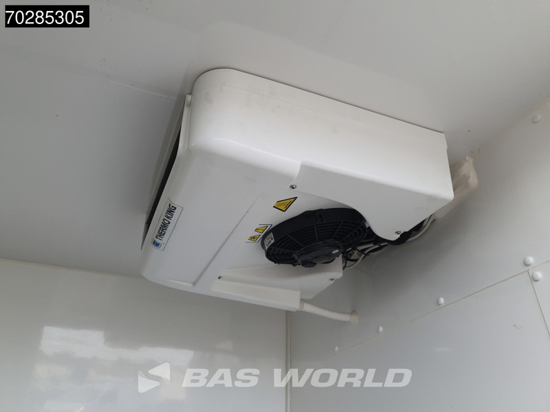 MAN TGE Koelwagen Thermo King 230V stekker Elektrisch 115km WLTP 36kWh L3H3 Automaat LED Navi Airco Cruise Camera Parkeersensoren L2H2 K - Furgonas šaldytuvas, Elektrinis furgonas: foto 5 MAN TGE Koelwagen Thermo King 230V stekker Elektrisch 115km WLTP 36kWh L3H3 Automaat LED Navi Airco Cruise Camera Parkeersensoren L2H2 K - Furgonas šaldytuvas, Elektrinis furgonas: foto 5