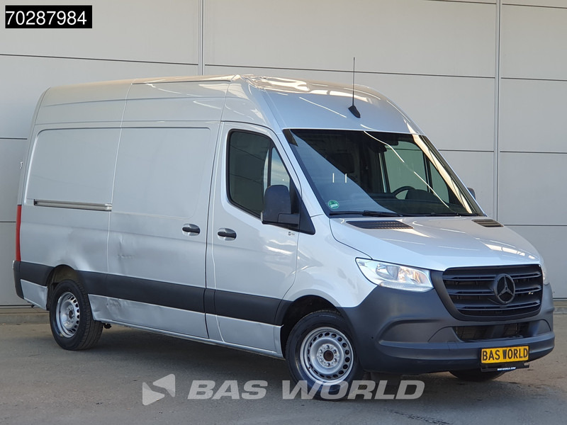 Mercedes-Benz Sprinter 315 CDI Automaat L2H2 Airco Camera MBUX CarPlay Parkeersensoren Euro6 L2 12m3 Airco - Mažas furgonas: foto 5 Mercedes-Benz Sprinter 315 CDI Automaat L2H2 Airco Camera MBUX CarPlay Parkeersensoren Euro6 L2 12m3 Airco - Mažas furgonas: foto 5