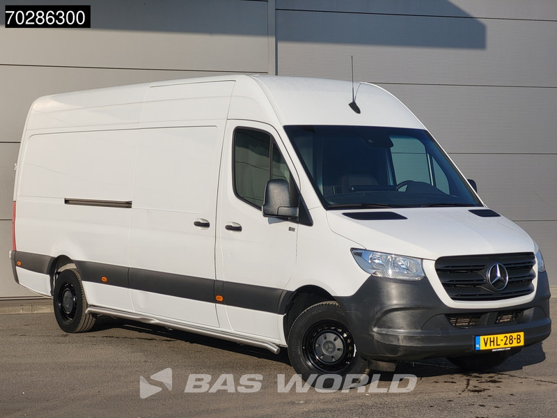 Mercedes-Benz Sprinter 315 CDI Automaat L3H2 Navi Airco Cruise Camera MBUX Carplay Euro6 L3 15m3 Airco Cruise control - Krovininis mikroautobusas: foto 2 Mercedes-Benz Sprinter 315 CDI Automaat L3H2 Navi Airco Cruise Camera MBUX Carplay Euro6 L3 15m3 Airco Cruise control - Krovininis mikroautobusas: foto 2