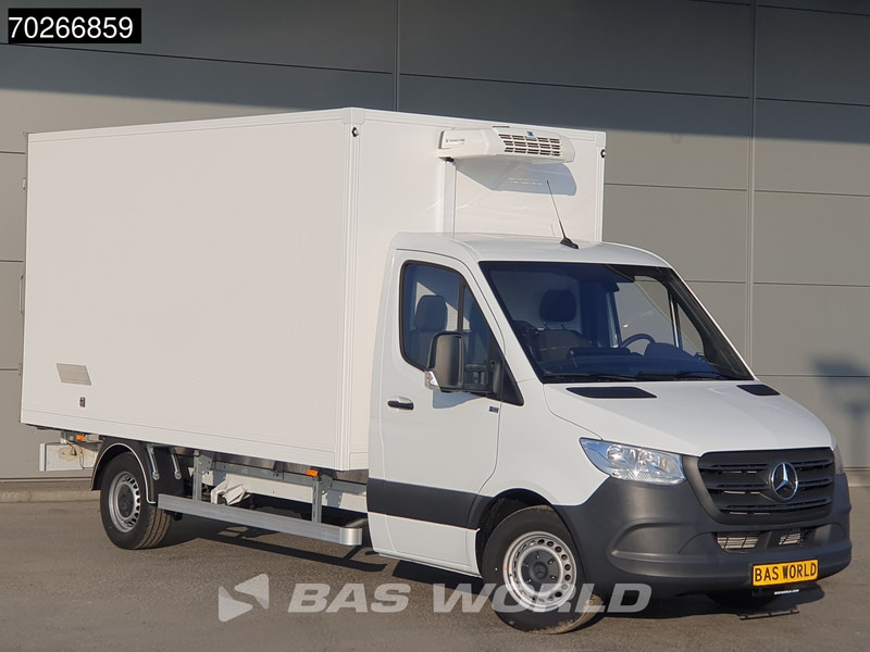 Mercedes-Benz Sprinter 315 CDI Koelwagen Achterdeuren Thermo King C-250 Airco Carplay MBUX Koel Koeler Kühl Kühler Kühlwagen Kühlkoffer 17m3 Airco - Furgonas šaldytuvas: foto 5 Mercedes-Benz Sprinter 315 CDI Koelwagen Achterdeuren Thermo King C-250 Airco Carplay MBUX Koel Koeler Kühl Kühler Kühlwagen Kühlkoffer 17m3 Airco - Furgonas šaldytuvas: foto 5
