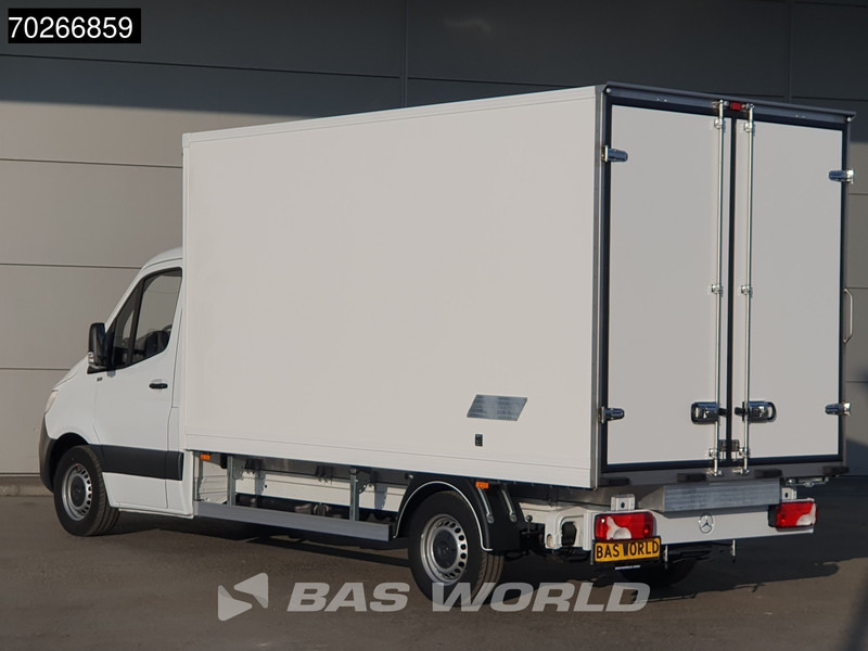 Mercedes-Benz Sprinter 315 CDI Koelwagen Achterdeuren Thermo King C-250 Airco Carplay MBUX Koel Koeler Kühl Kühler Kühlwagen Kühlkoffer 17m3 Airco - Furgonas šaldytuvas: foto 2 Mercedes-Benz Sprinter 315 CDI Koelwagen Achterdeuren Thermo King C-250 Airco Carplay MBUX Koel Koeler Kühl Kühler Kühlwagen Kühlkoffer 17m3 Airco - Furgonas šaldytuvas: foto 2