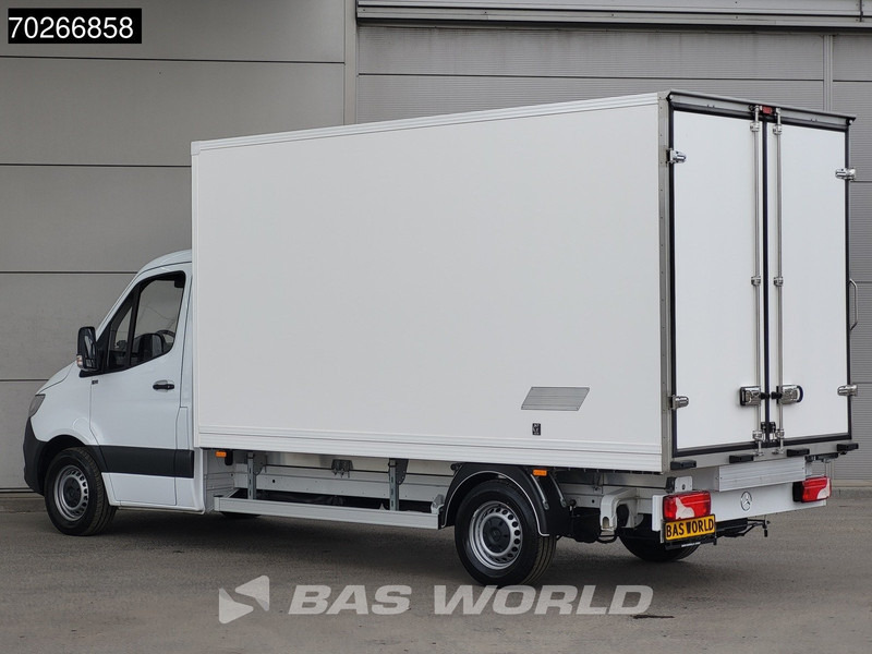 Mercedes-Benz Sprinter 315 CDI Koelwagen Achterdeuren Thermo King C-250 Airco MBUX CarPlay Koel Koeler Kühl Kühler Kühlwagen Kühlkoffer 17m3 Airco - Furgonas šaldytuvas: foto 2 Mercedes-Benz Sprinter 315 CDI Koelwagen Achterdeuren Thermo King C-250 Airco MBUX CarPlay Koel Koeler Kühl Kühler Kühlwagen Kühlkoffer 17m3 Airco - Furgonas šaldytuvas: foto 2