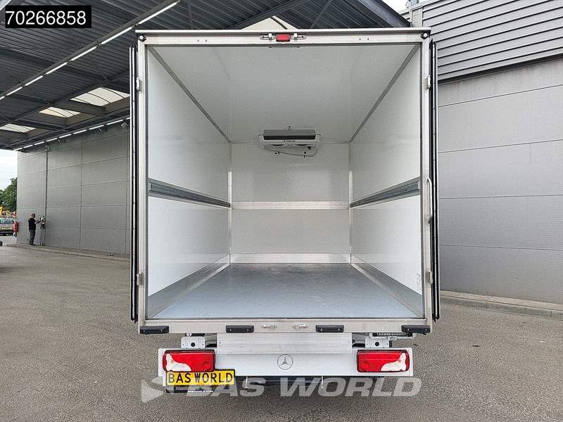 Mercedes-Benz Sprinter 315 CDI Koelwagen Achterdeuren Thermo King C-250 Airco MBUX Koel Koeler Kühl Kühler Kühlwagen Kühlkoffer 17m3 Airco - Furgonas šaldytuvas: foto 3 Mercedes-Benz Sprinter 315 CDI Koelwagen Achterdeuren Thermo King C-250 Airco MBUX Koel Koeler Kühl Kühler Kühlwagen Kühlkoffer 17m3 Airco - Furgonas šaldytuvas: foto 3