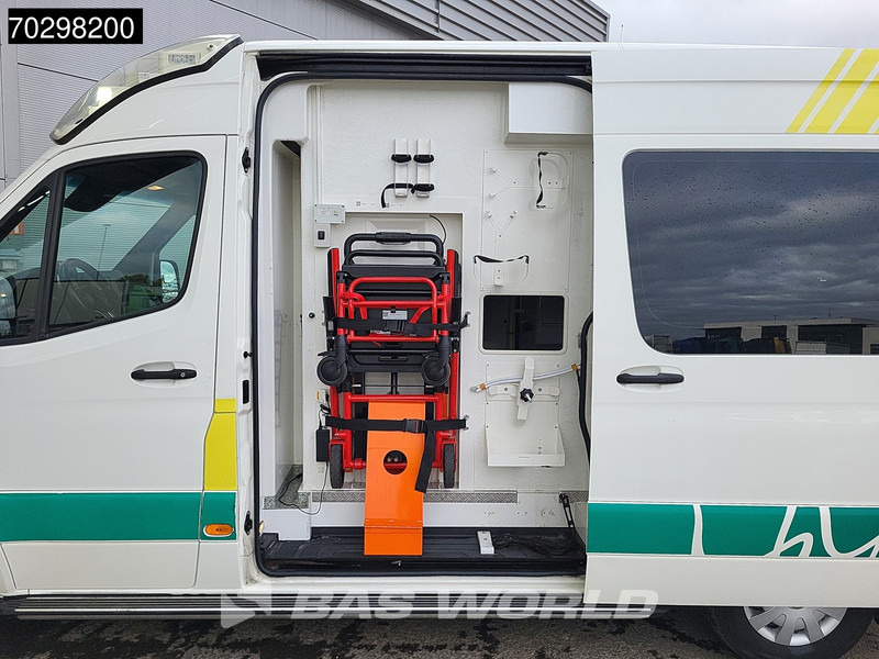 Greitosios pagalbos automobilis Mercedes-Benz Sprinter 316 CDI Ambulance Brancard Automaat Ziekenwagen Airco Cruise Camera Parkeersensoren Standkachel Euro6 Rettungswagen Krankenwagen: foto 11 Greitosios pagalbos automobilis Mercedes-Benz Sprinter 316 CDI Ambulance Brancard Automaat Ziekenwagen Airco Cruise Camera Parkeersensoren Standkachel Euro6 Rettungswagen Krankenwagen: foto 11