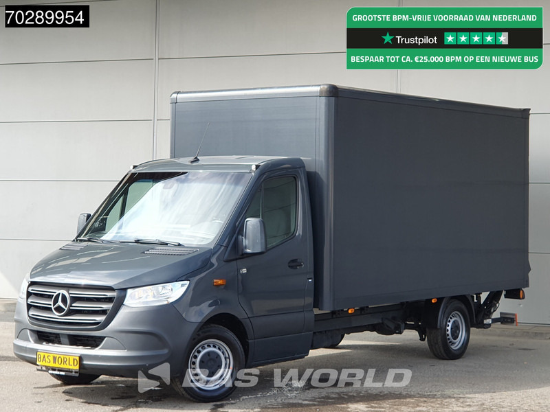 Mercedes-Benz Sprinter 316 CDI COMING SOON! Laadklep Bakwagen Airco Camera MBUX CarPlay Euro6 Meubelbak Koffer 19m3 Airco Cruise control - Furgonas su krovinių dėže: foto 1 Mercedes-Benz Sprinter 316 CDI COMING SOON! Laadklep Bakwagen Airco Camera MBUX CarPlay Euro6 Meubelbak Koffer 19m3 Airco Cruise control - Furgonas su krovinių dėže: foto 1
