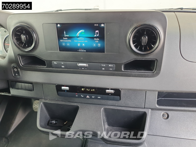 Mercedes-Benz Sprinter 316 CDI COMING SOON! Laadklep Bakwagen Airco Camera MBUX CarPlay Euro6 Meubelbak Koffer 19m3 Airco Cruise control - Furgonas su krovinių dėže: foto 3 Mercedes-Benz Sprinter 316 CDI COMING SOON! Laadklep Bakwagen Airco Camera MBUX CarPlay Euro6 Meubelbak Koffer 19m3 Airco Cruise control - Furgonas su krovinių dėže: foto 3