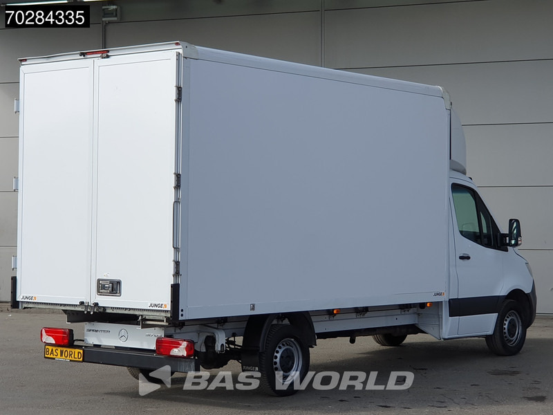 Mercedes-Benz Sprinter 317 CDI Automaat Bakwagen Achterdeuren Airco Camera Euro6 Meubelbak Koffer 21m3 Airco - Furgonas su krovinių dėže: foto 5 Mercedes-Benz Sprinter 317 CDI Automaat Bakwagen Achterdeuren Airco Camera Euro6 Meubelbak Koffer 21m3 Airco - Furgonas su krovinių dėže: foto 5