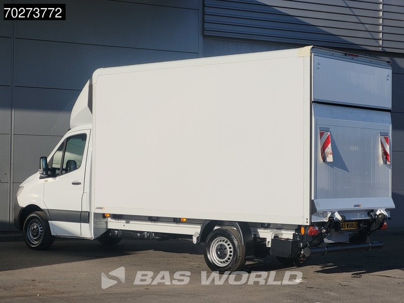 Mercedes-Benz Sprinter 317 CDI Automaat Bakwagen Laadklep Camera Airco Koffer Meubelbak 20m3 Airco - Furgonas su krovinių dėže: foto 5 Mercedes-Benz Sprinter 317 CDI Automaat Bakwagen Laadklep Camera Airco Koffer Meubelbak 20m3 Airco - Furgonas su krovinių dėže: foto 5