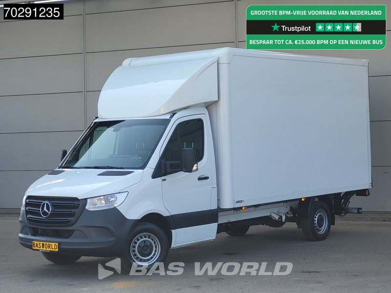 Mercedes-Benz Sprinter 317 CDI Automaat Bakwagen Laadklep Camera Airco Koffer Meubelbak 21m3 Airco - Furgonas su krovinių dėže: foto 1 Mercedes-Benz Sprinter 317 CDI Automaat Bakwagen Laadklep Camera Airco Koffer Meubelbak 21m3 Airco - Furgonas su krovinių dėže: foto 1