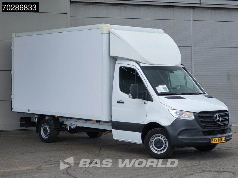 Mercedes-Benz Sprinter 317 CDI Bakwagen Automaat Achterdeuren Airco Camera Euro6 Meubelbak Koffer 21m3 Airco - Furgonas su krovinių dėže: foto 5 Mercedes-Benz Sprinter 317 CDI Bakwagen Automaat Achterdeuren Airco Camera Euro6 Meubelbak Koffer 21m3 Airco - Furgonas su krovinių dėže: foto 5
