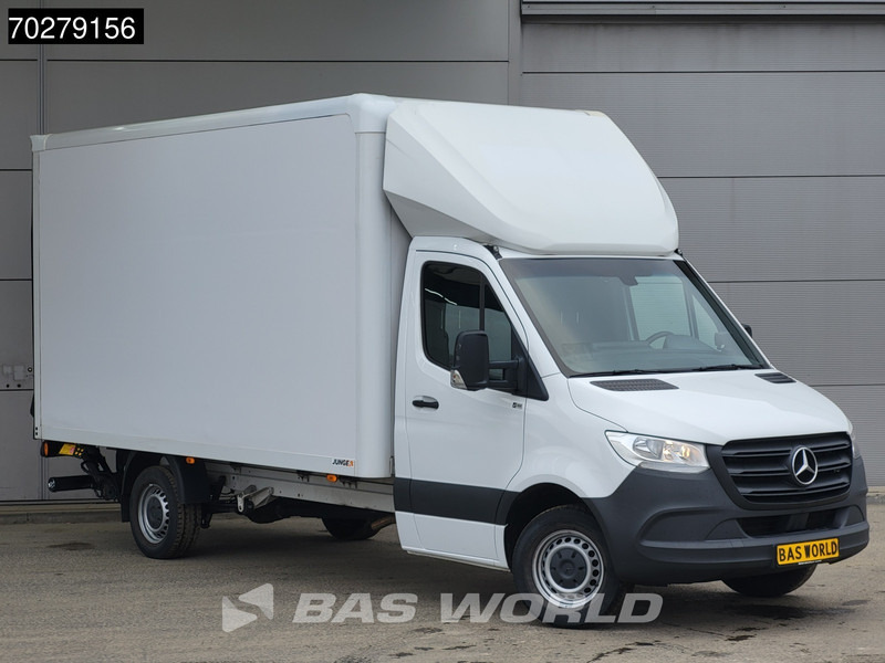 Mercedes-Benz Sprinter 317 CDI Bakwagen Automaat Laadklep Camera Meubelbak Koffer LBW 21m3 Airco - Furgonas su krovinių dėže: foto 2 Mercedes-Benz Sprinter 317 CDI Bakwagen Automaat Laadklep Camera Meubelbak Koffer LBW 21m3 Airco - Furgonas su krovinių dėže: foto 2