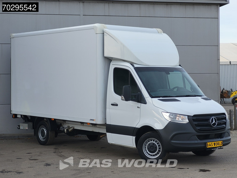 Mercedes-Benz Sprinter 317 CDI Laadklep Automaat Bakwagen 170PK Airco Euro6 Meubelbak Koffer 21m3 Airco - Furgonas su krovinių dėže: foto 5 Mercedes-Benz Sprinter 317 CDI Laadklep Automaat Bakwagen 170PK Airco Euro6 Meubelbak Koffer 21m3 Airco - Furgonas su krovinių dėže: foto 5
