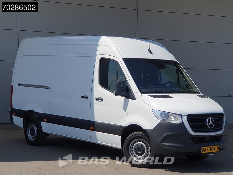 Mercedes-Benz Sprinter 319 CDI Automaat L2H2 190PK Trekhaak Airco Camera Parkeersensoren Euro6 L2 12m3 Airco Trekhaak - Krovininis mikroautobusas: foto 5 Mercedes-Benz Sprinter 319 CDI Automaat L2H2 190PK Trekhaak Airco Camera Parkeersensoren Euro6 L2 12m3 Airco Trekhaak - Krovininis mikroautobusas: foto 5