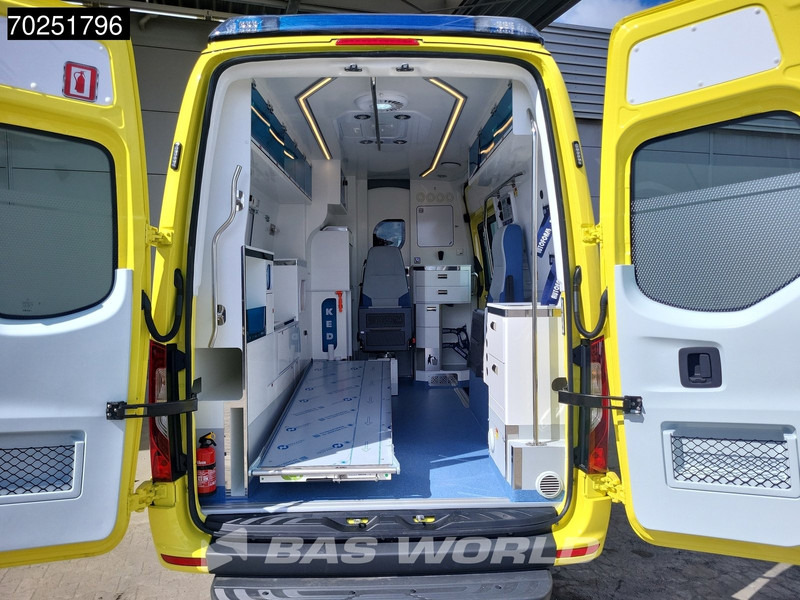Mercedes-Benz Sprinter 319 CDI Automaat L2H2 New! Ambulance Ziekenwagen Rettungswagen Krankenwagen 10m3 Airco Cruise control - Greitosios pagalbos automobilis: foto 3 Mercedes-Benz Sprinter 319 CDI Automaat L2H2 New! Ambulance Ziekenwagen Rettungswagen Krankenwagen 10m3 Airco Cruise control - Greitosios pagalbos automobilis: foto 3