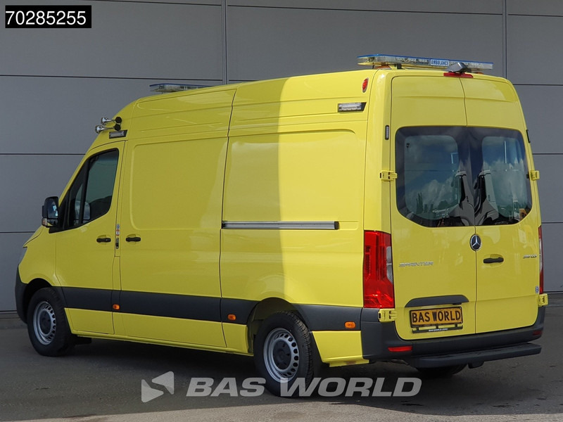 Mercedes-Benz Sprinter 319 CDI Automaat Nieuw! Complete Ambulance Ziekenwagen Rettungswagen Krankenwagen 11m3 Airco Cruise control - Greitosios pagalbos automobilis: foto 2 Mercedes-Benz Sprinter 319 CDI Automaat Nieuw! Complete Ambulance Ziekenwagen Rettungswagen Krankenwagen 11m3 Airco Cruise control - Greitosios pagalbos automobilis: foto 2