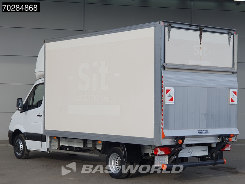 Mercedes-Benz Sprinter 514 CDI Laadklep Dubbellucht Bakwagen Airco Cruise Euro6 Meubelbak Koffer 20m3 Airco Cruise control - Furgonas su krovinių dėže: foto 2 Mercedes-Benz Sprinter 514 CDI Laadklep Dubbellucht Bakwagen Airco Cruise Euro6 Meubelbak Koffer 20m3 Airco Cruise control - Furgonas su krovinių dėže: foto 2