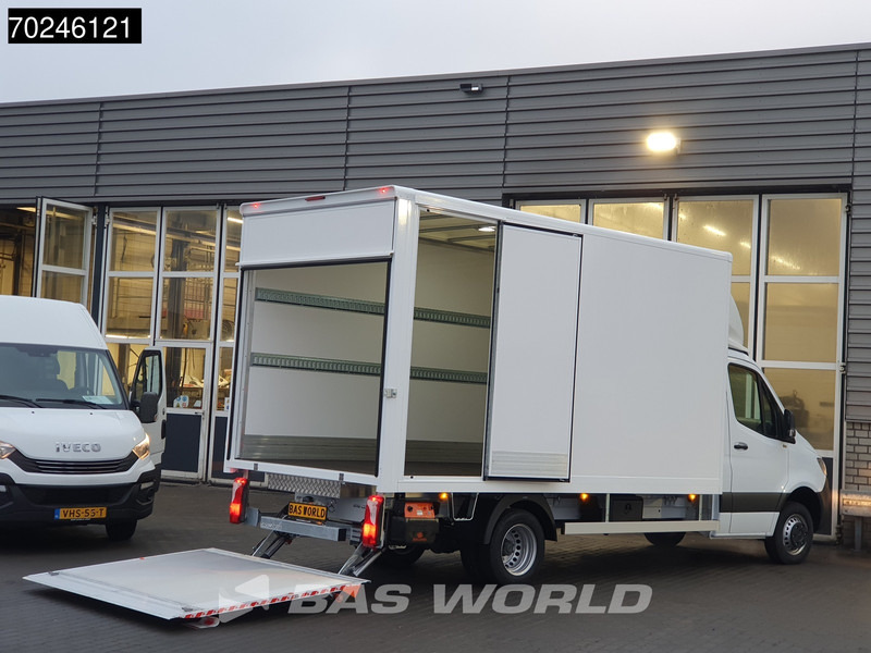 Mercedes-Benz Sprinter 515 CDI Automaat Laadklep Zijdeur Dubbellucht Bakwagen MBUX Airco Cruise MBUX Koffer Meubelbak 21m3 Airco Cruise control - Furgonas su krovinių dėže: foto 3 Mercedes-Benz Sprinter 515 CDI Automaat Laadklep Zijdeur Dubbellucht Bakwagen MBUX Airco Cruise MBUX Koffer Meubelbak 21m3 Airco Cruise control - Furgonas su krovinių dėže: foto 3
