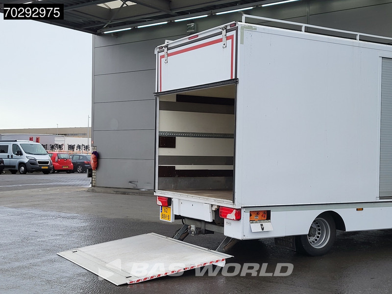 Mercedes-Benz Sprinter 516 CDI Laadklep Dubbellucht Automaat Trekhaak Bakwagen Airco Cruise D'Hollandia APK 06-2026 Euro6 Meubelbak Koffer 18m3 Airco T - Furgonas su krovinių dėže: foto 3 Mercedes-Benz Sprinter 516 CDI Laadklep Dubbellucht Automaat Trekhaak Bakwagen Airco Cruise D'Hollandia APK 06-2026 Euro6 Meubelbak Koffer 18m3 Airco T - Furgonas su krovinių dėže: foto 3