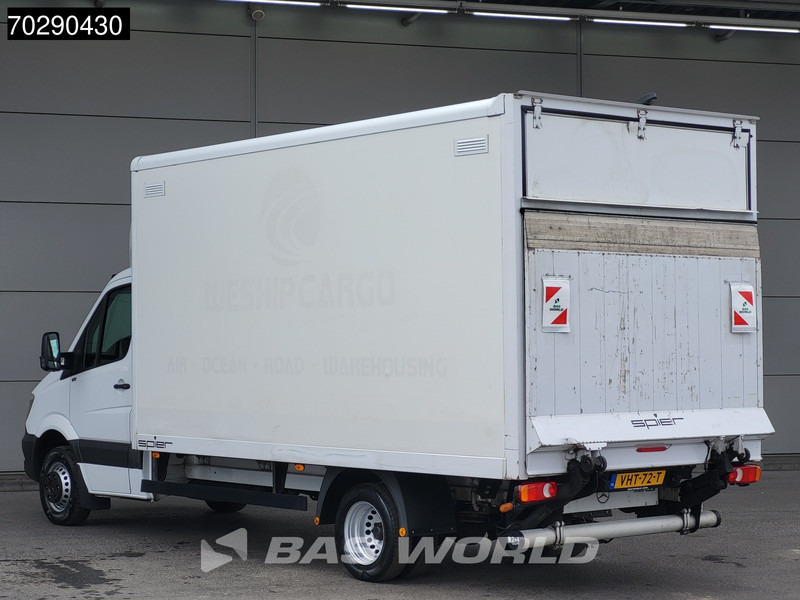 Mercedes-Benz Sprinter 516 CDI Laadklep Dubbellucht Bakwagen Airco APK 02-2026 Meubelbak Koffer 22m3 Airco - Furgonas su krovinių dėže: foto 2 Mercedes-Benz Sprinter 516 CDI Laadklep Dubbellucht Bakwagen Airco APK 02-2026 Meubelbak Koffer 22m3 Airco - Furgonas su krovinių dėže: foto 2