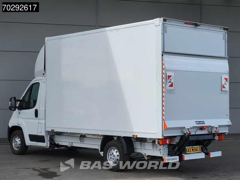 Opel Movano 140PK Laadklep Bakwagen Airco Camera Cruise D'Hollandia Meubelbak Koffer 18m3 Airco Cruise control - Furgonas su krovinių dėže: foto 2 Opel Movano 140PK Laadklep Bakwagen Airco Camera Cruise D'Hollandia Meubelbak Koffer 18m3 Airco Cruise control - Furgonas su krovinių dėže: foto 2