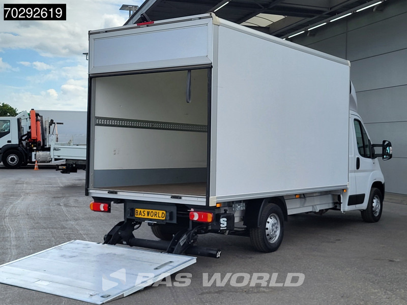 Opel Movano 140PK Laadklep Bakwagen Airco Cruise Camera Euro6 Meubelbak Koffer 18m3 Airco Cruise control - Furgonas su krovinių dėže: foto 3 Opel Movano 140PK Laadklep Bakwagen Airco Cruise Camera Euro6 Meubelbak Koffer 18m3 Airco Cruise control - Furgonas su krovinių dėže: foto 3