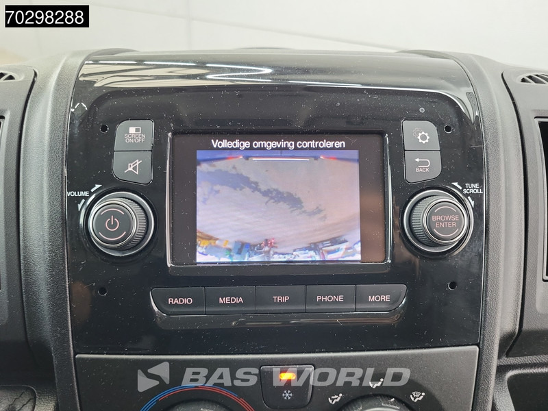Mažas furgonas Peugeot Boxer 120pk L2H2 Airco Cruise Parkeersensoren APK 06-2026 Euro6 L2 Airco Cruise control: foto 13