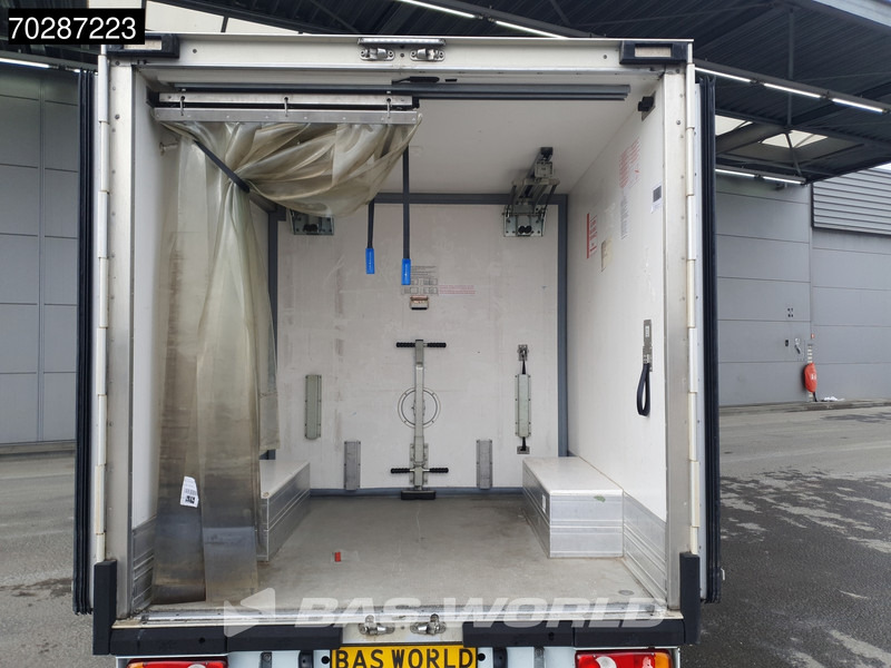 Renault Master 145PK Koelwagen Vriezer Lamberet Thermo King V-300 MAX 230V Stekker Airco Cruise Parkeersensoren Euro6 Koel Koeler Kühl Kühler Kühlwag - Furgonas šaldytuvas: foto 3 Renault Master 145PK Koelwagen Vriezer Lamberet Thermo King V-300 MAX 230V Stekker Airco Cruise Parkeersensoren Euro6 Koel Koeler Kühl Kühler Kühlwag - Furgonas šaldytuvas: foto 3