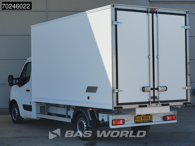 Renault Master 165PK Koelwagen Thermo King -15 Vriezer V-200 MAX 230V stekker Koel Koeler Vries Kühlwagen Bakwagen Kühlkoffer 17m3 Airco Cruise contr - Furgonas šaldytuvas: foto 2 Renault Master 165PK Koelwagen Thermo King -15 Vriezer V-200 MAX 230V stekker Koel Koeler Vries Kühlwagen Bakwagen Kühlkoffer 17m3 Airco Cruise contr - Furgonas šaldytuvas: foto 2