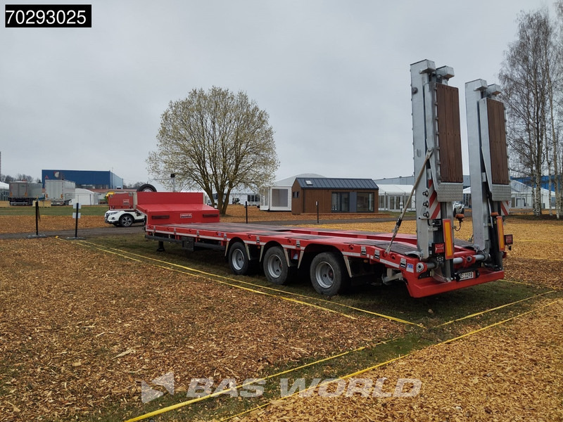 Langendorf ST-3 3 axles Lift+Steering Axle RAMPS SAF - Žemo profilio platforma puspriekabė: foto 2 Langendorf ST-3 3 axles Lift+Steering Axle RAMPS SAF - Žemo profilio platforma puspriekabė: foto 2