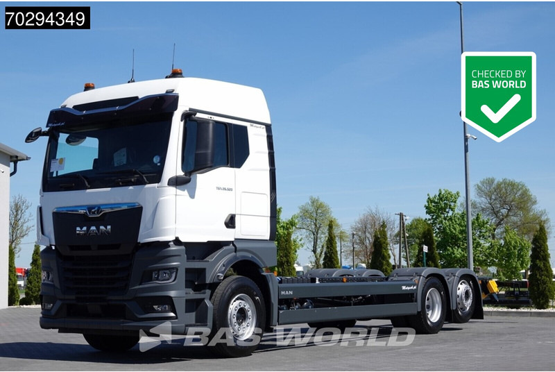 MAN TGX 26.520 TGX 6X2 Lift-Steering Axle Euro 6 - Važiuoklės sunkvežimis: foto 1 MAN TGX 26.520 TGX 6X2 Lift-Steering Axle Euro 6 - Važiuoklės sunkvežimis: foto 1