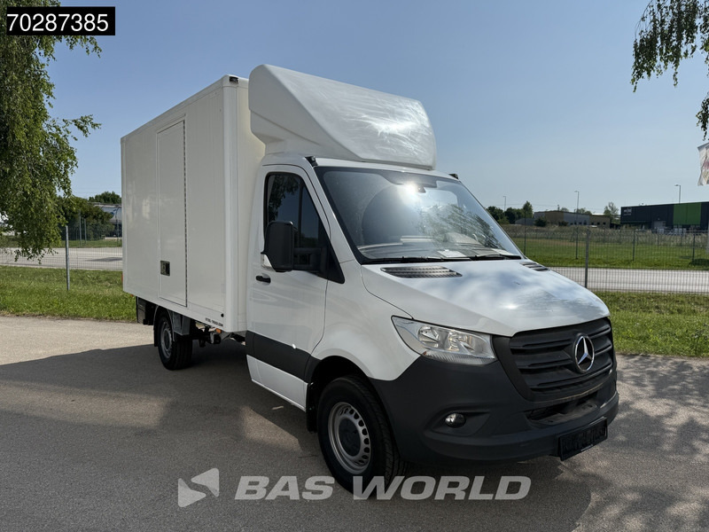 Mercedes-Benz Sprinter 317 CDI Laadklep Zijdeur Bakwagen Airco Cruise MBUX CarPlay D'Hollandia Euro6 Meubelbak Koffer 15m3 A/C Cruise control - Furgonas su krovinių dėže: foto 3 Mercedes-Benz Sprinter 317 CDI Laadklep Zijdeur Bakwagen Airco Cruise MBUX CarPlay D'Hollandia Euro6 Meubelbak Koffer 15m3 A/C Cruise control - Furgonas su krovinių dėže: foto 3