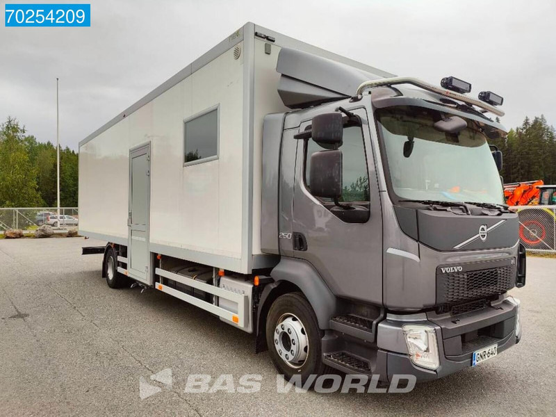 Volvo FL 250 4X2 Like NEW! Exhibition truck EURO 6 - Furgonas sunkvežimis: foto 3 Volvo FL 250 4X2 Like NEW! Exhibition truck EURO 6 - Furgonas sunkvežimis: foto 3