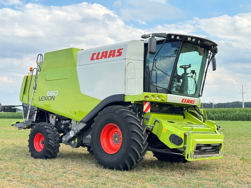 Claas Lexion 660 + claas vario 750 - Derliaus nuėmimo kombainas: foto 1 Claas Lexion 660 + claas vario 750 - Derliaus nuėmimo kombainas: foto 1
