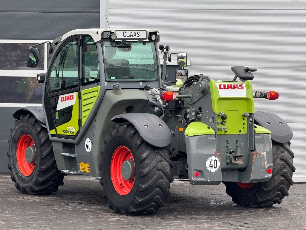 Claas Scorpion 7055 - Teleskopinis krautuvas: foto 5 Claas Scorpion 7055 - Teleskopinis krautuvas: foto 5