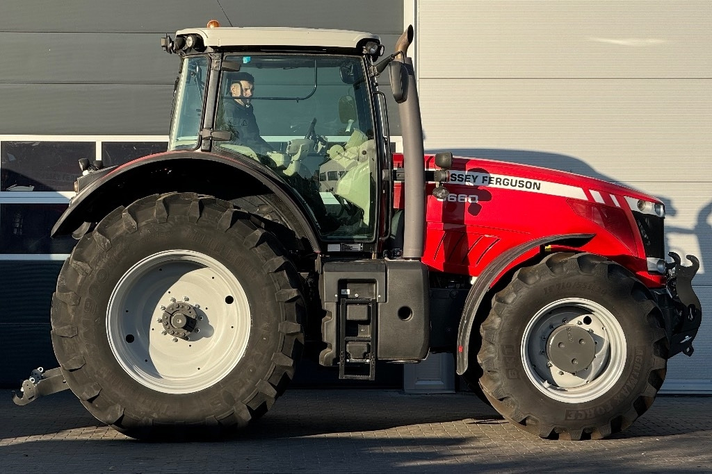 Massey Ferguson 8660 - Traktorius: foto 3 Massey Ferguson 8660 - Traktorius: foto 3