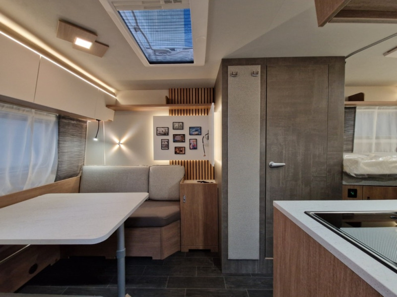 Tabbert Senara 460 E 2,3 - Prikabinamas namelis: foto 4 Tabbert Senara 460 E 2,3 - Prikabinamas namelis: foto 4