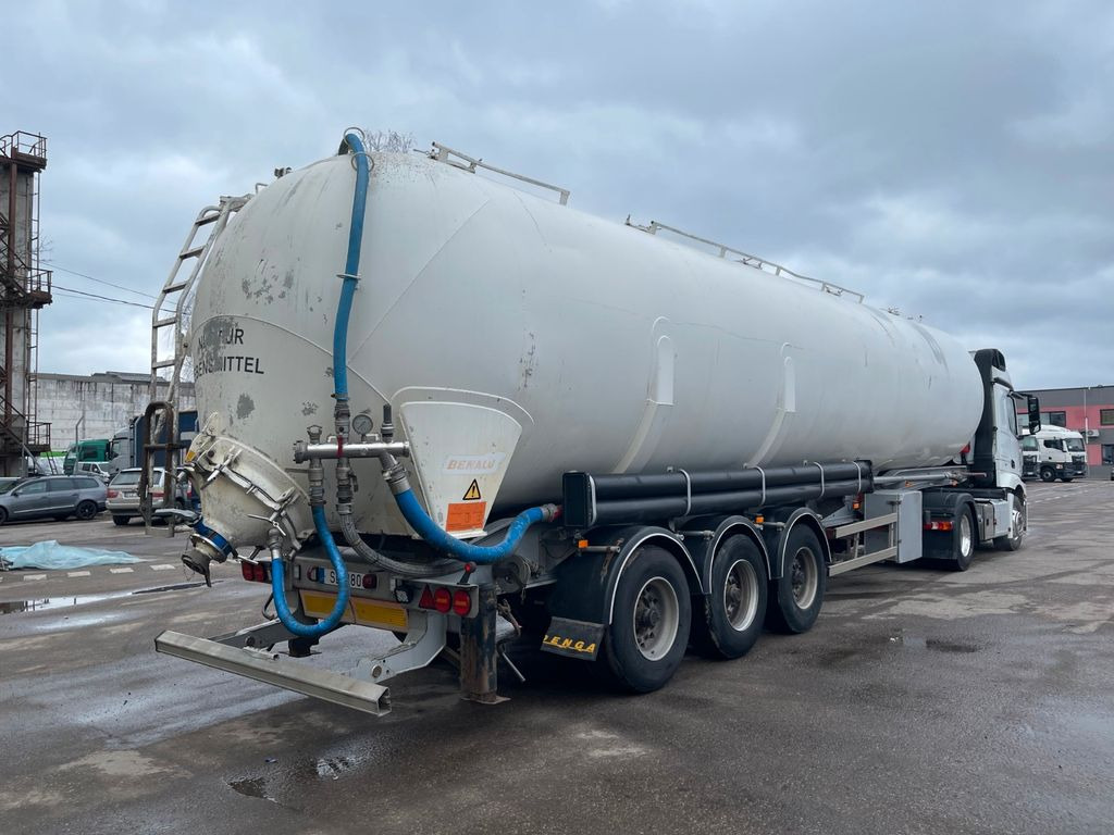 Benalu SILO 60 - Silo cisterna: foto 2 Benalu SILO 60 - Silo cisterna: foto 2
