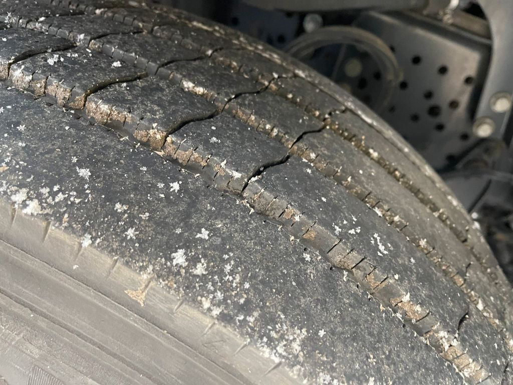 Mercedes-Benz Actros 1843 ADR 7 unit - Vilkikas: foto 5 Mercedes-Benz Actros 1843 ADR 7 unit - Vilkikas: foto 5