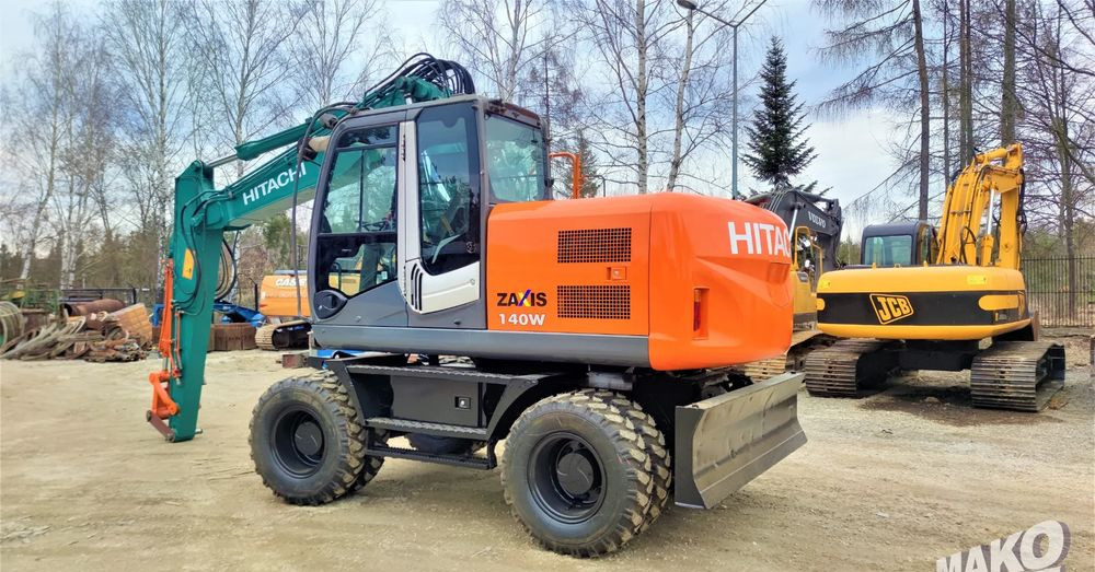 Hitachi ZX140W-3 - Ratinis ekskavatorius: foto 2 Hitachi ZX140W-3 - Ratinis ekskavatorius: foto 2