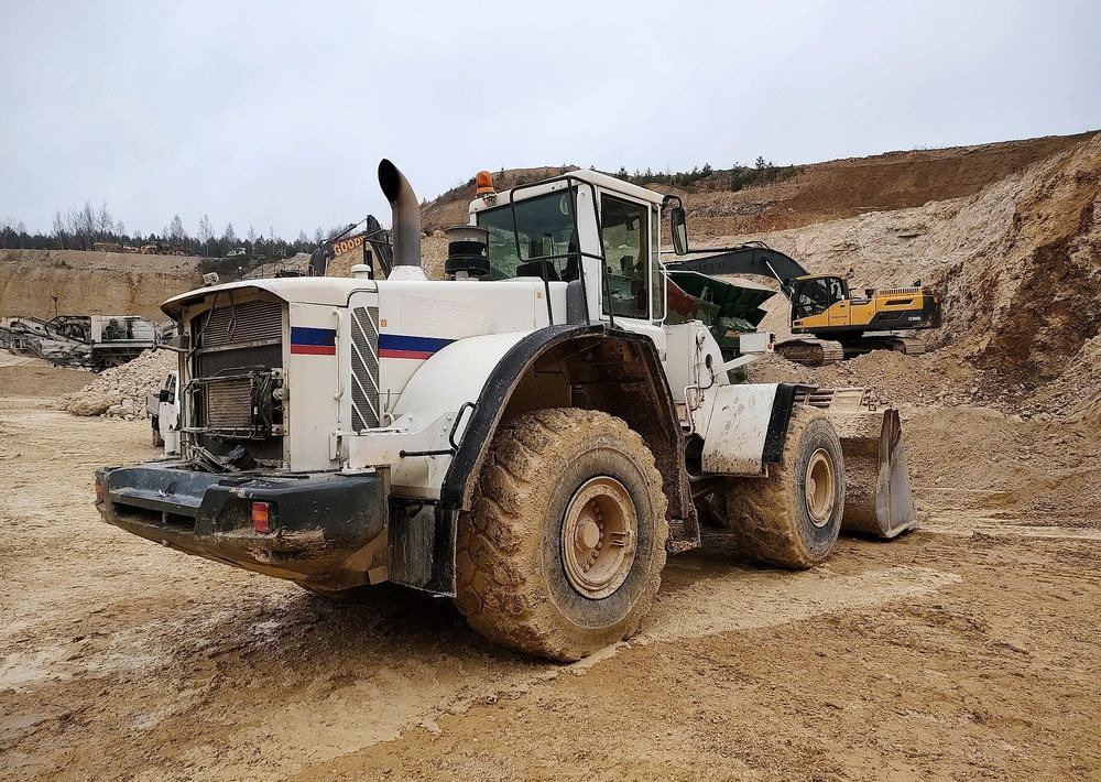 Volvo L180E - Ratinis krautuvas: foto 5 Volvo L180E - Ratinis krautuvas: foto 5