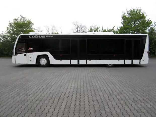 CONTRAC COBUS 2500 - Oro uosto autobusas: foto 2 CONTRAC COBUS 2500 - Oro uosto autobusas: foto 2