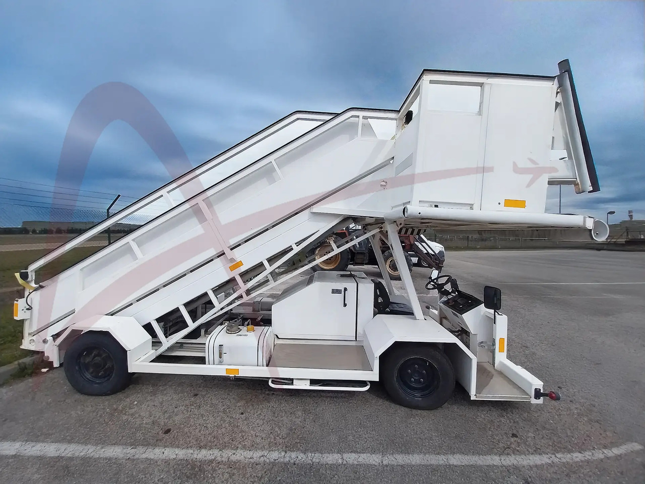 EINSA EDA-18425 - Keleivių laiptai: foto 1 EINSA EDA-18425 - Keleivių laiptai: foto 1