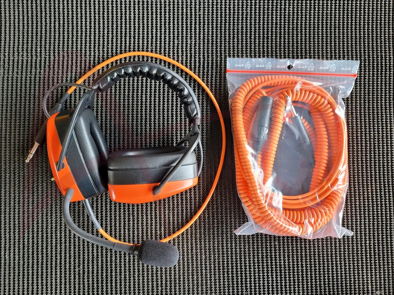 IPF HZ 3000 - Įrankis/ Įranga: foto 2 IPF HZ 3000 - Įrankis/ Įranga: foto 2